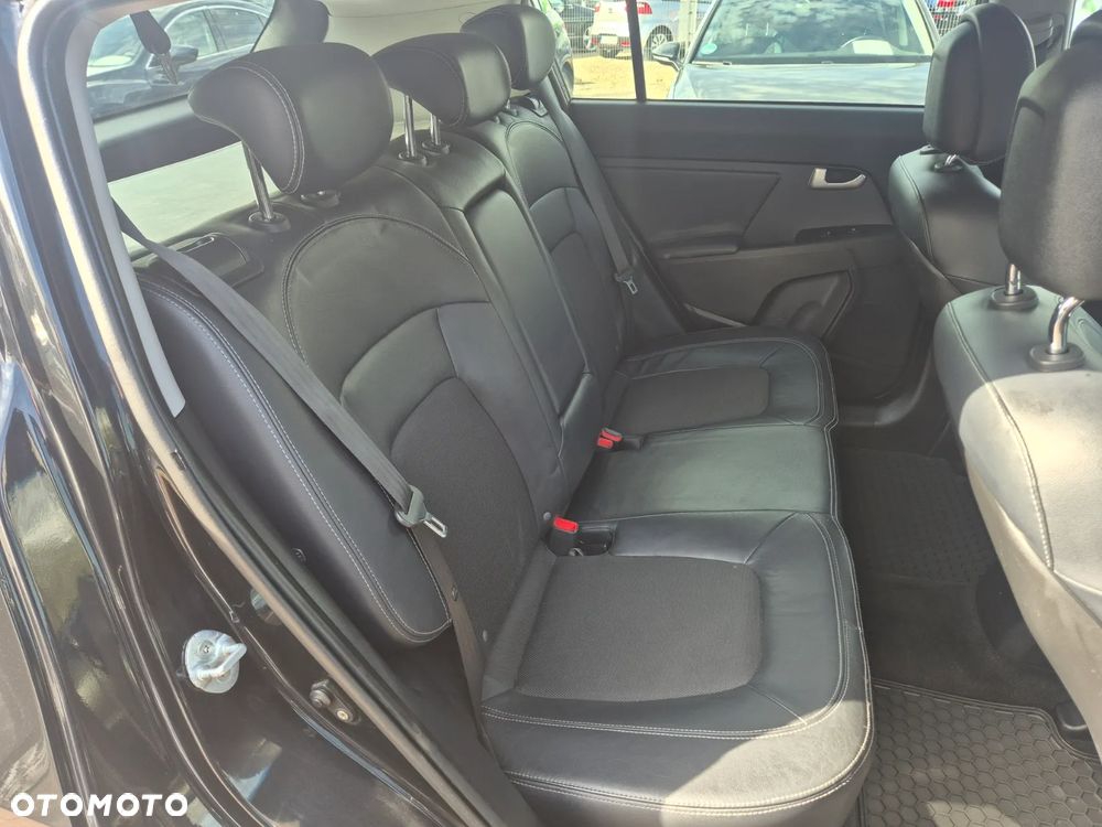 Kia Sportage 2.0 CVVT 2WD Automatik Vision - 18
