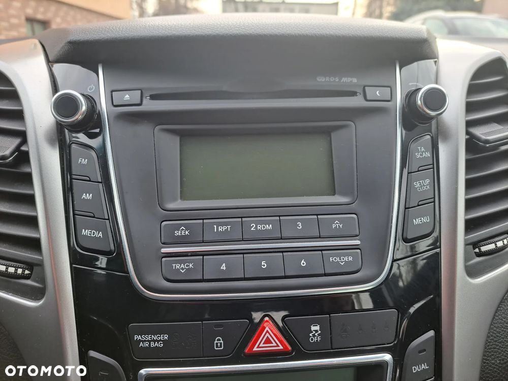 Hyundai i30 i30cw 1.6 CRDi Intro Edition - 20