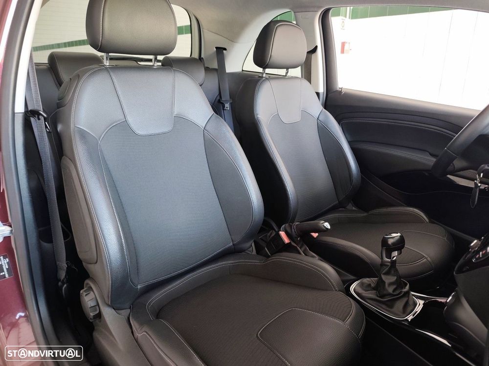 Opel Adam 1.2 Glam - 12