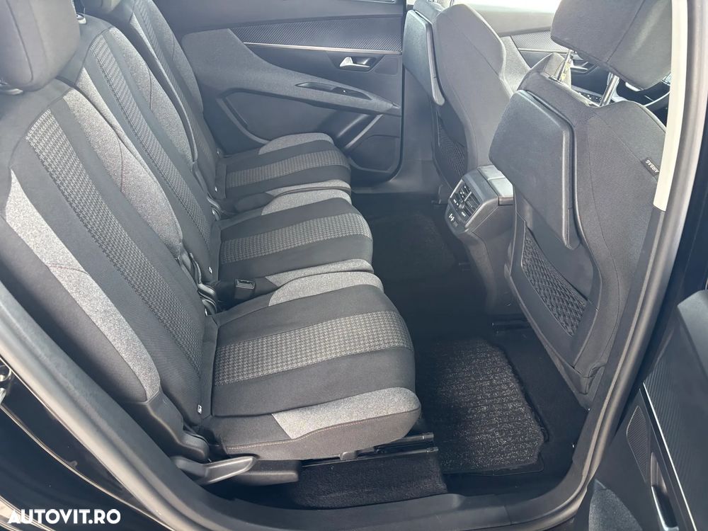 Peugeot 5008 BlueHDI 130 EAT8 Active Business-Paket - 31