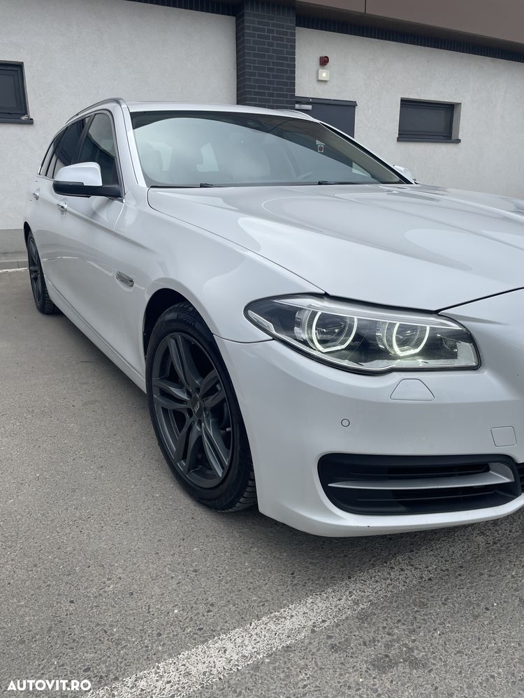 BMW Seria 5 530d xDrive AT - 7