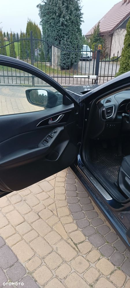 Mazda 3 - 12