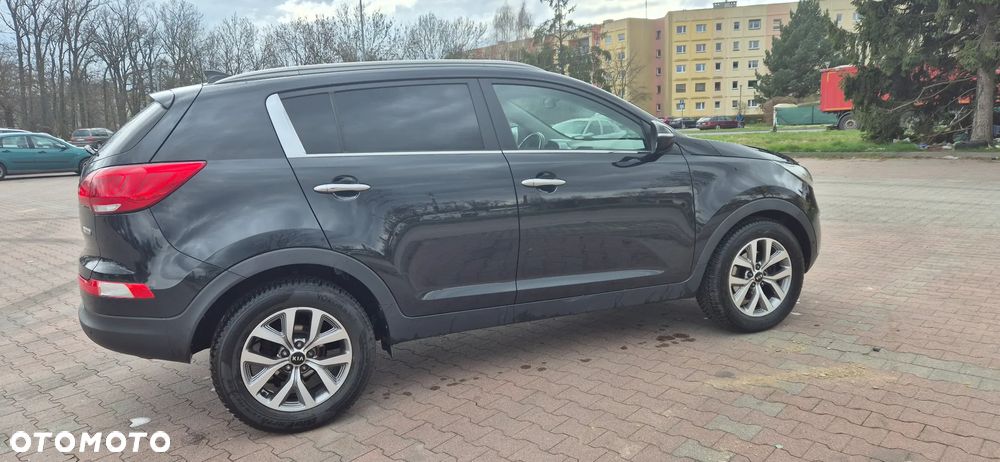 Kia Sportage 1.7 CRDI 2WD Dream-Team Edition - 8