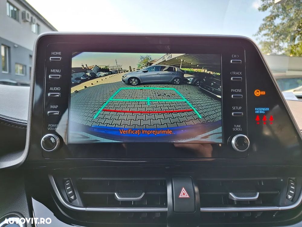 Toyota C-HR 1.8 HSD 122 CP 4x2 CVT Style - 13