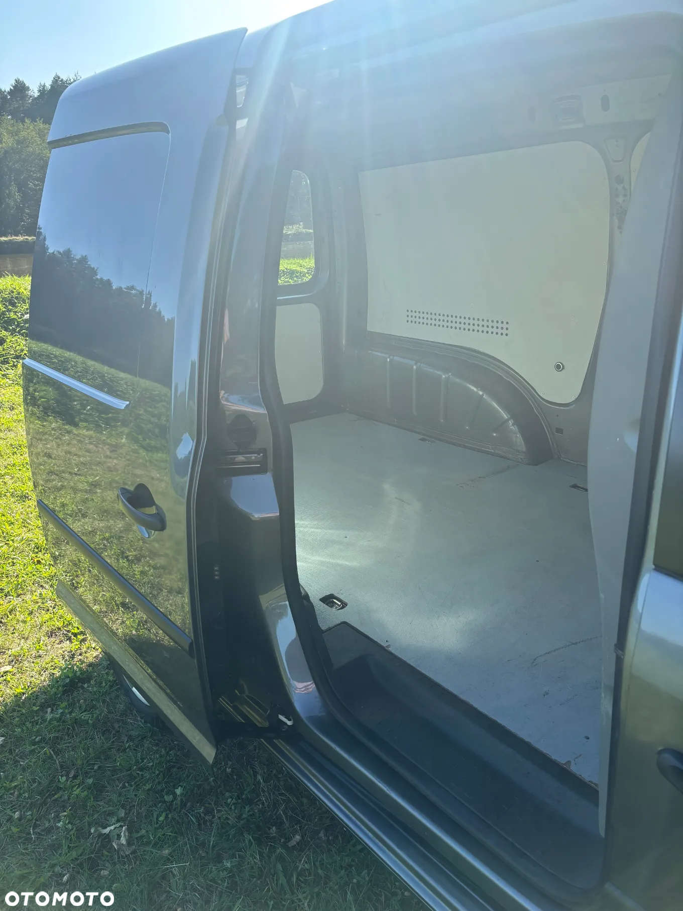 Volkswagen Caddy - 8