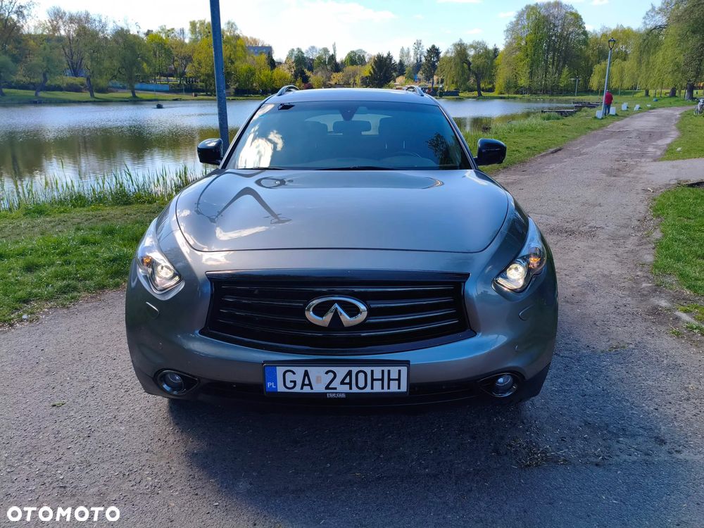 Infiniti QX70 3.0d S Design - 9