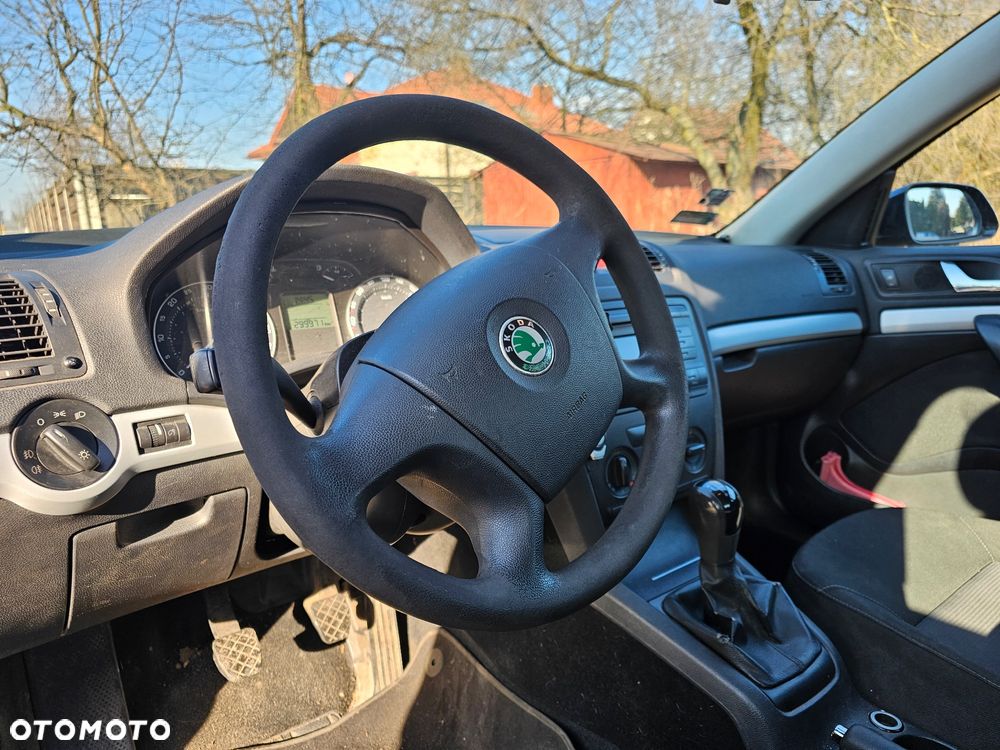 Skoda Octavia 1.9 TDI Ambiente - 25