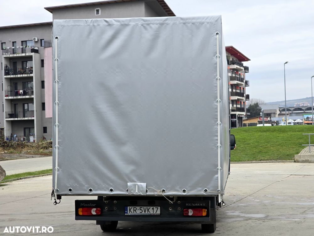Renault Master - 18