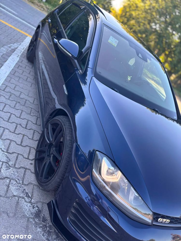 Volkswagen Golf 2.0 TDI BMT GTD DSG - 30