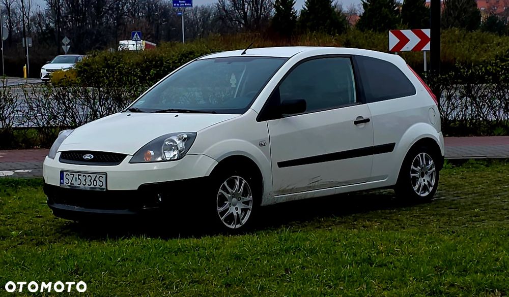 Ford Fiesta - 3