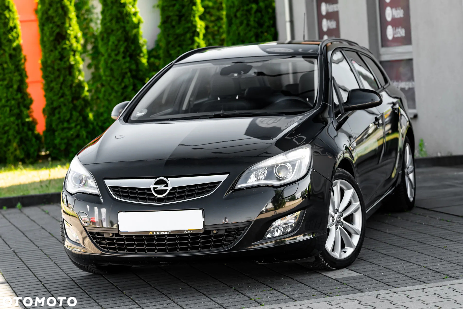 Opel Astra 1.4 Turbo Cosmo - 2