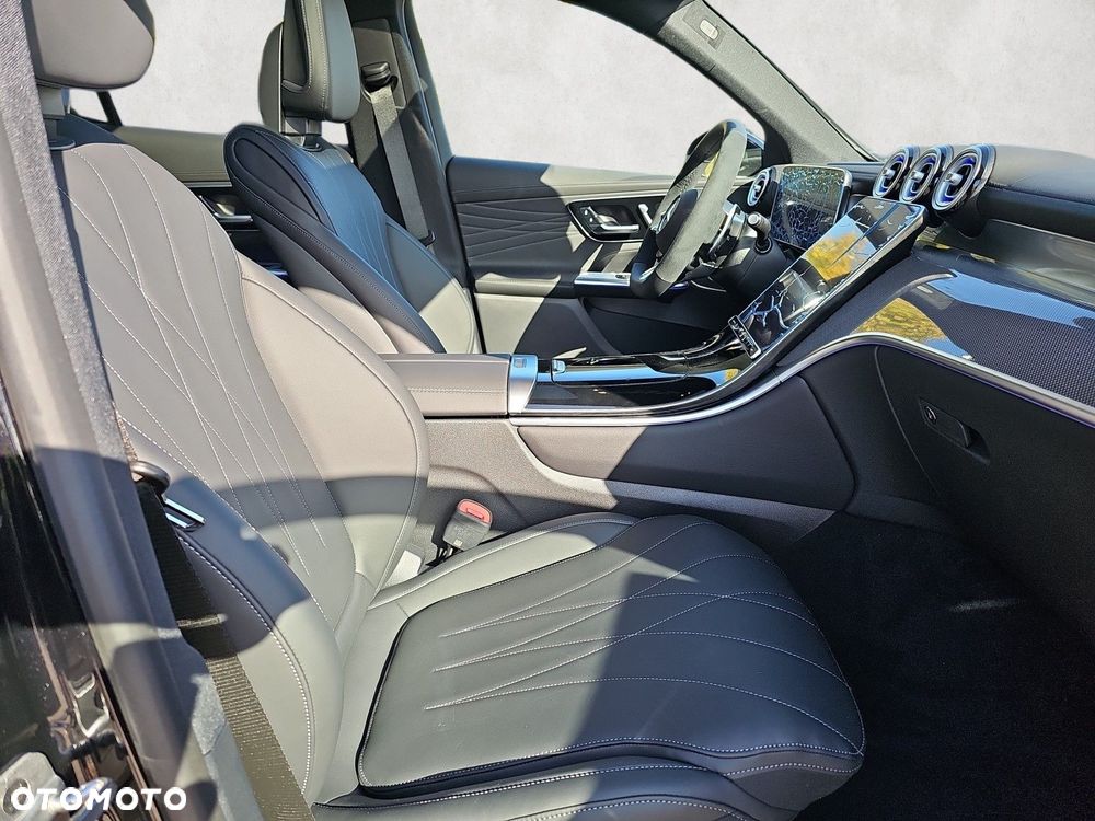 Mercedes-Benz GLC - 15