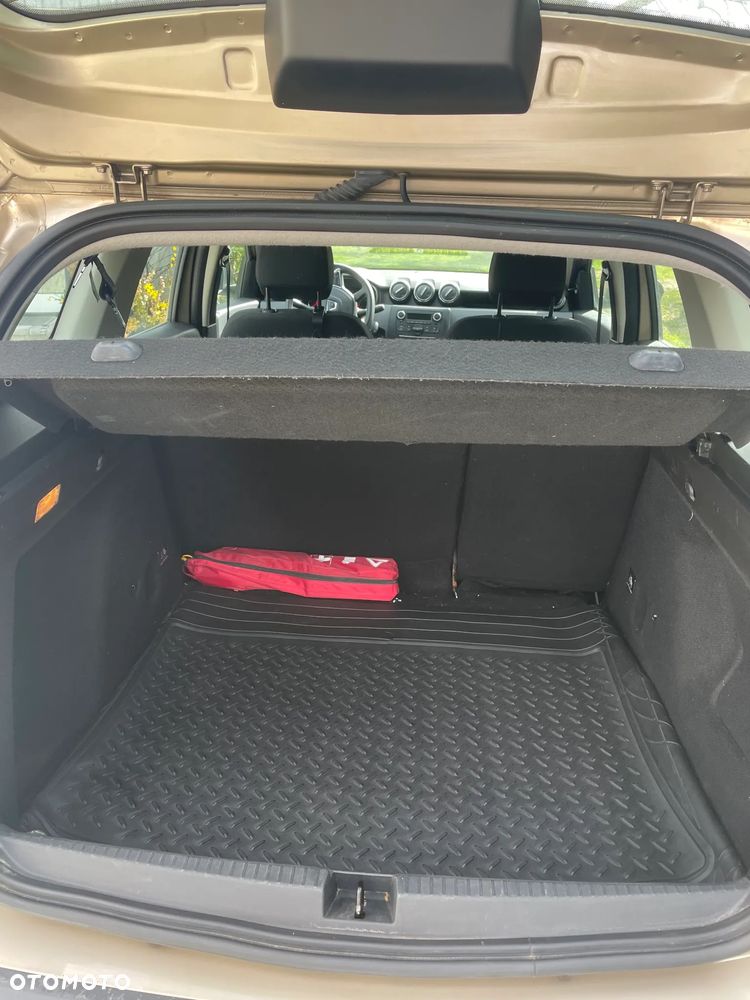 Dacia Duster 1.6 SCe Ambiance S&S - 8