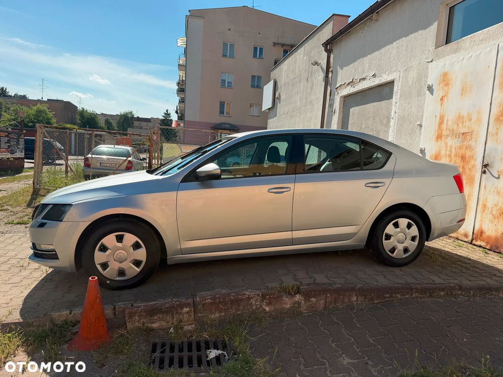 Skoda Octavia 1.6 TDI Active - 17
