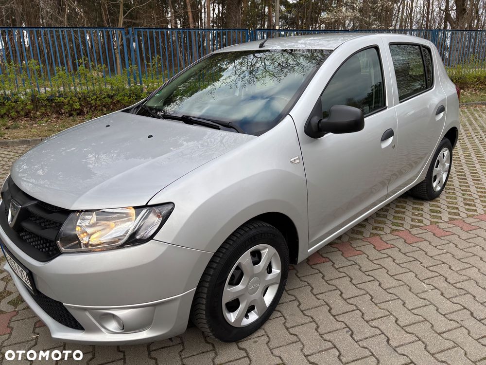 Dacia Sandero 1.2 16V 75 Ambiance - 4