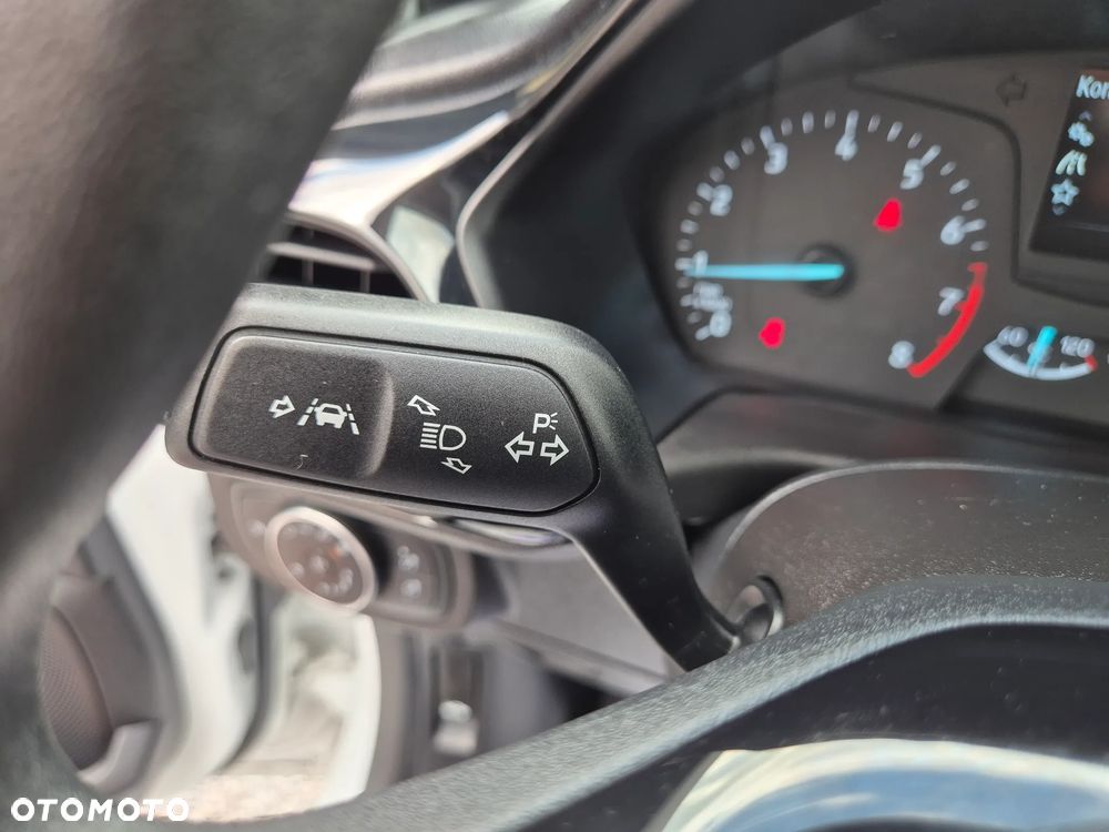 Ford Fiesta 1.1 TREND - 34