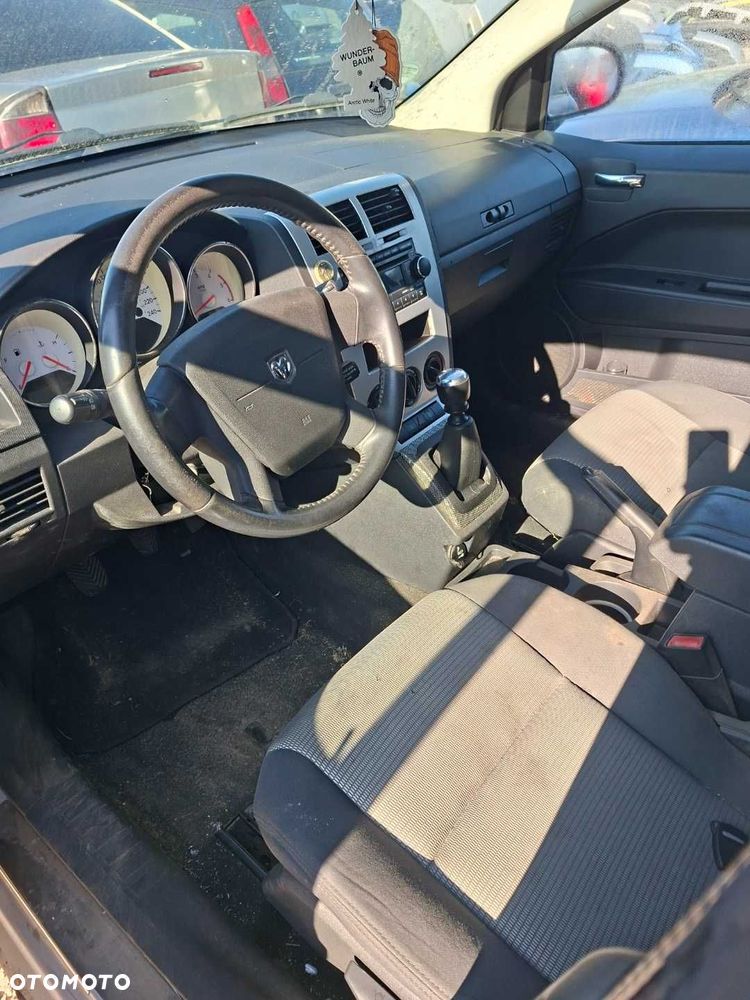 Dodge Caliber na części - 2