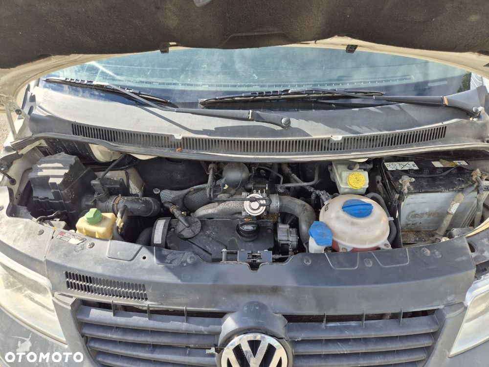 Volkswagen Transporter - 8