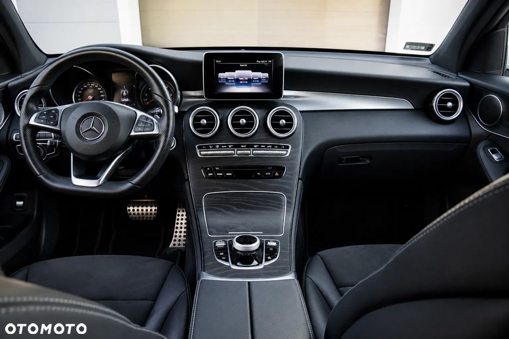 Mercedes-Benz GLC - 10