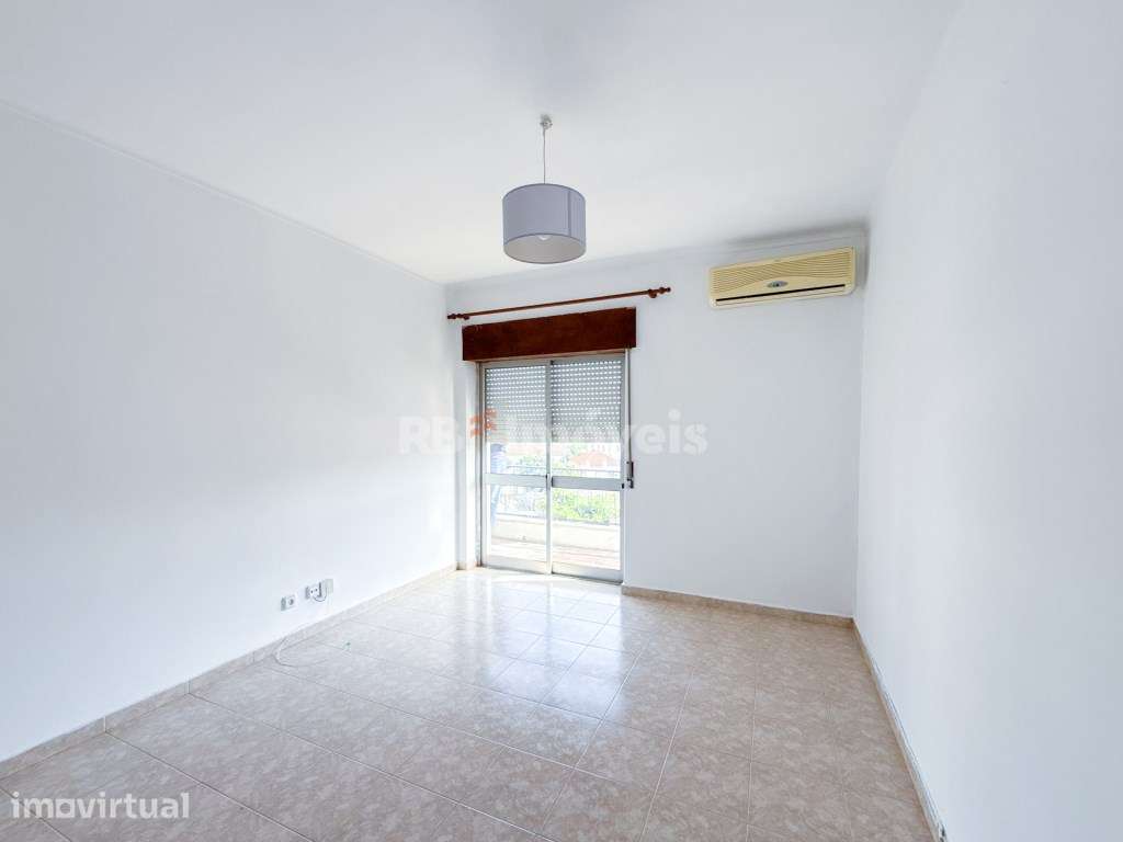 Apartamento T3 com varanda em Alferrarede - Grande imagem: 3/39