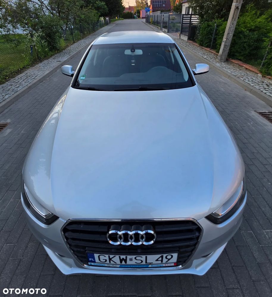 Audi A4 Limousine - 2