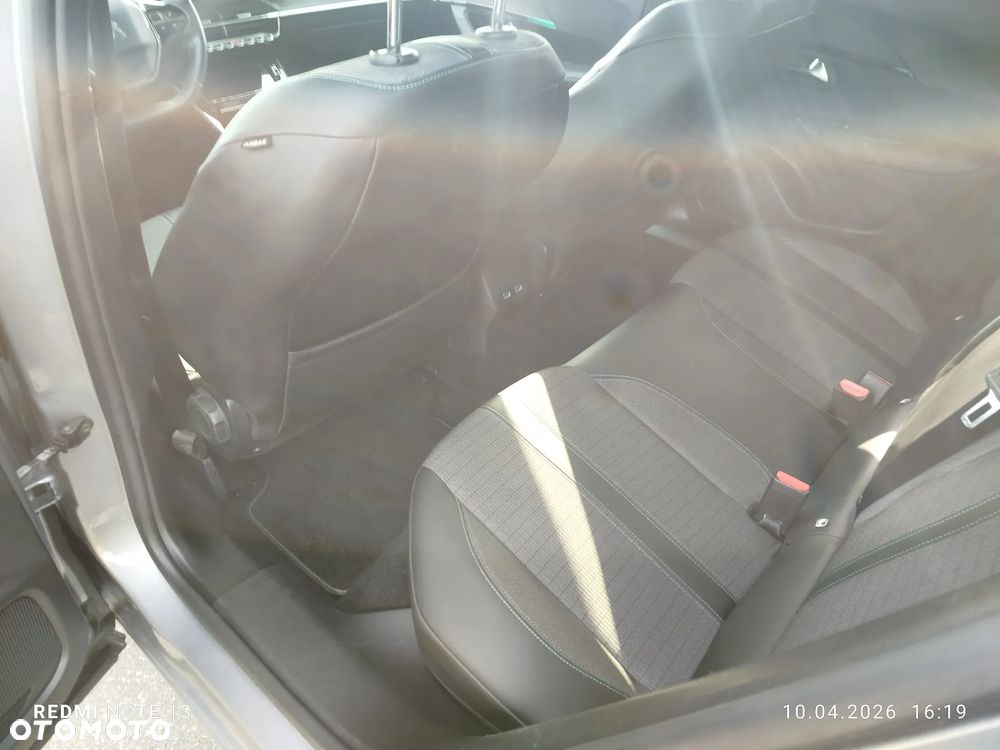 Peugeot 2008 BlueHDi 110 Active - 18