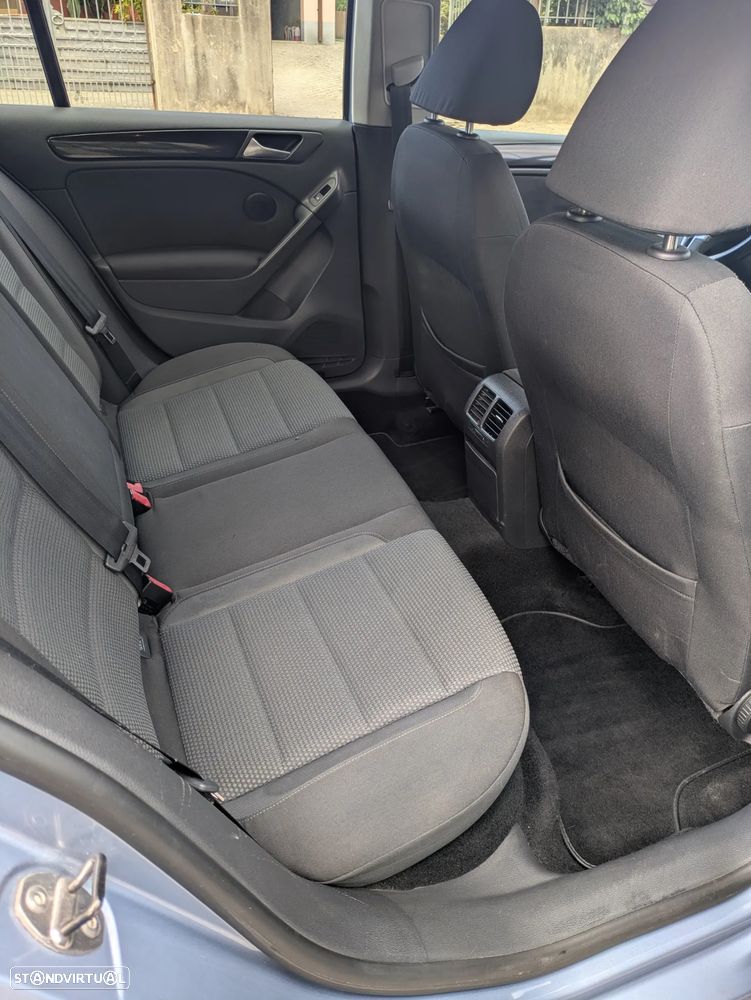 VW Golf 2.0 TDi DPF Comfortline - 10