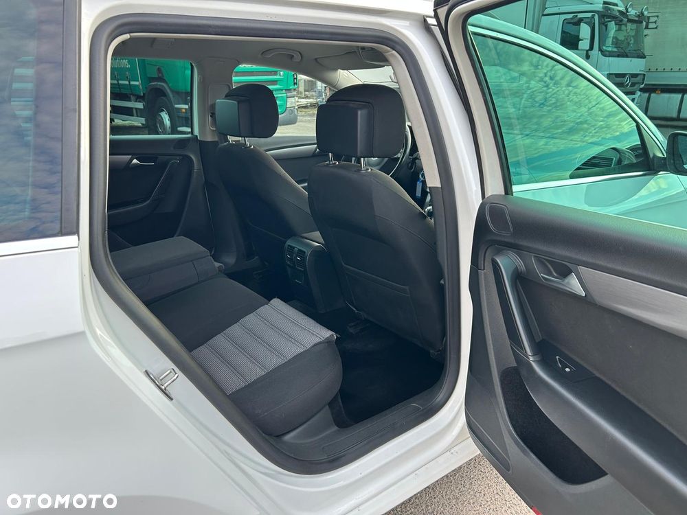 Volkswagen Passat 2.0 Blue TDI DSG SCR Comfortline - 24