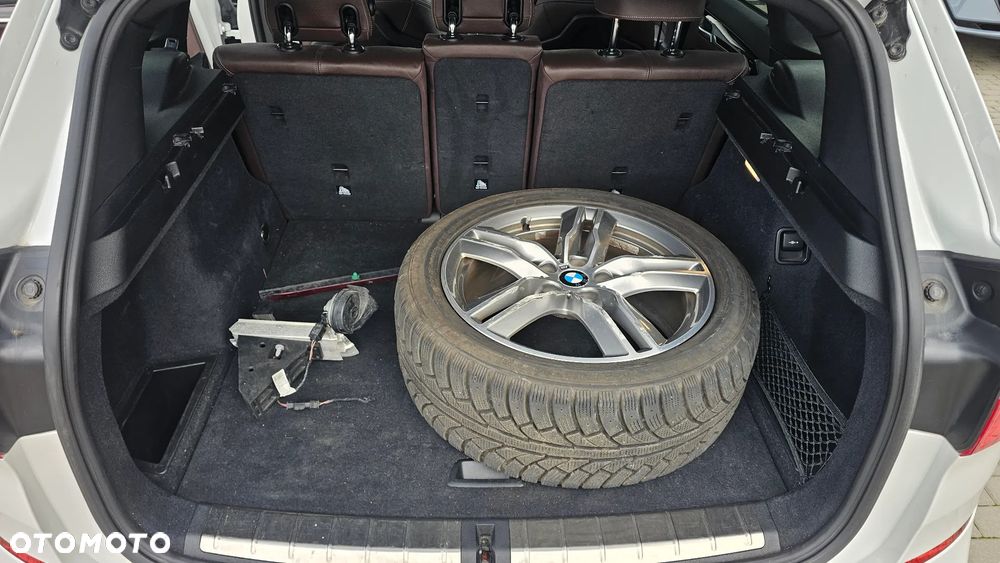 BMW X1 xDrive28i - 22