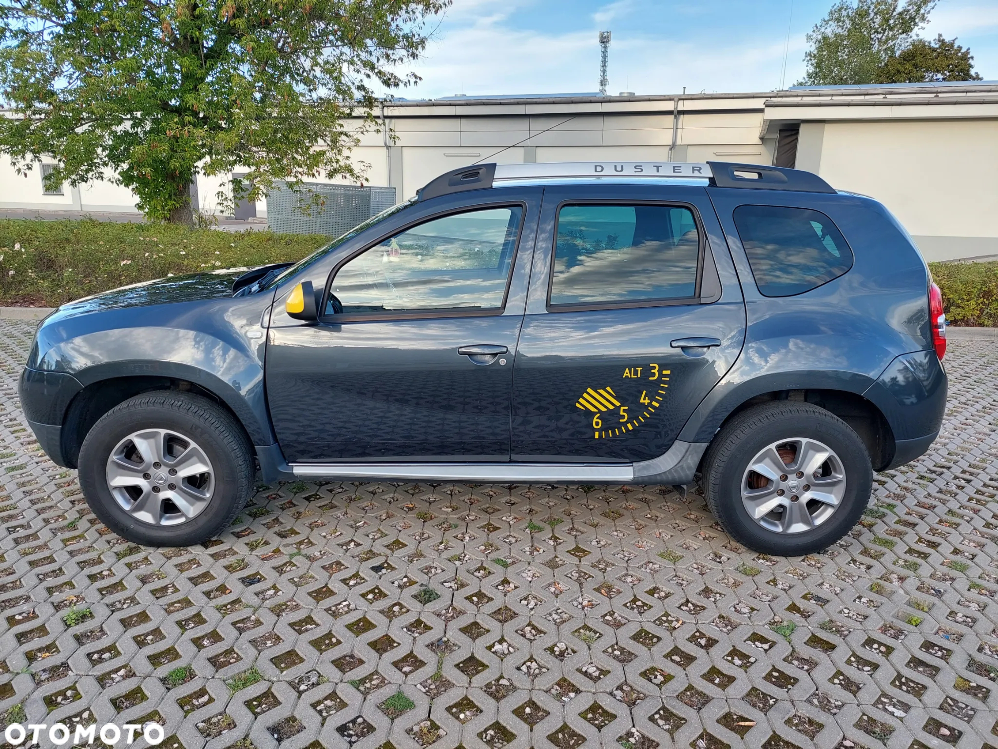Dacia Duster 1.6 Blackstorm - 3