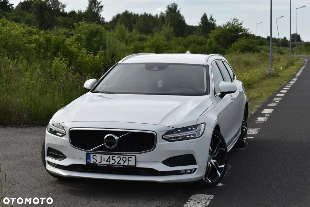 Volvo V90 D4 Momentum Pro - 4