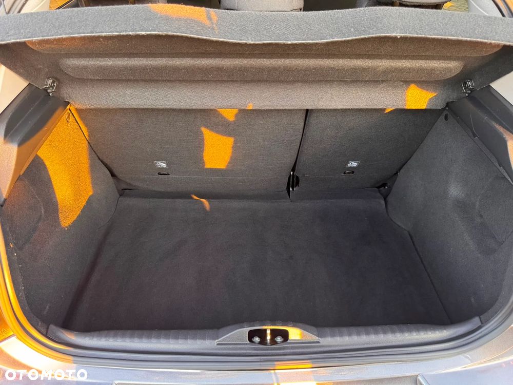 Citroën C3 BlueHDi 100 S&S SHINE - 35