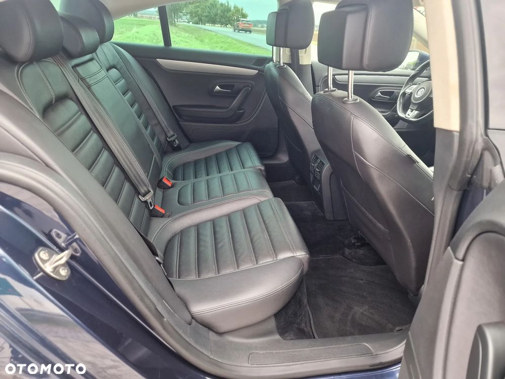 Volkswagen CC 2.0 TDI 4Motion BlueMotion Technology DSG - 30