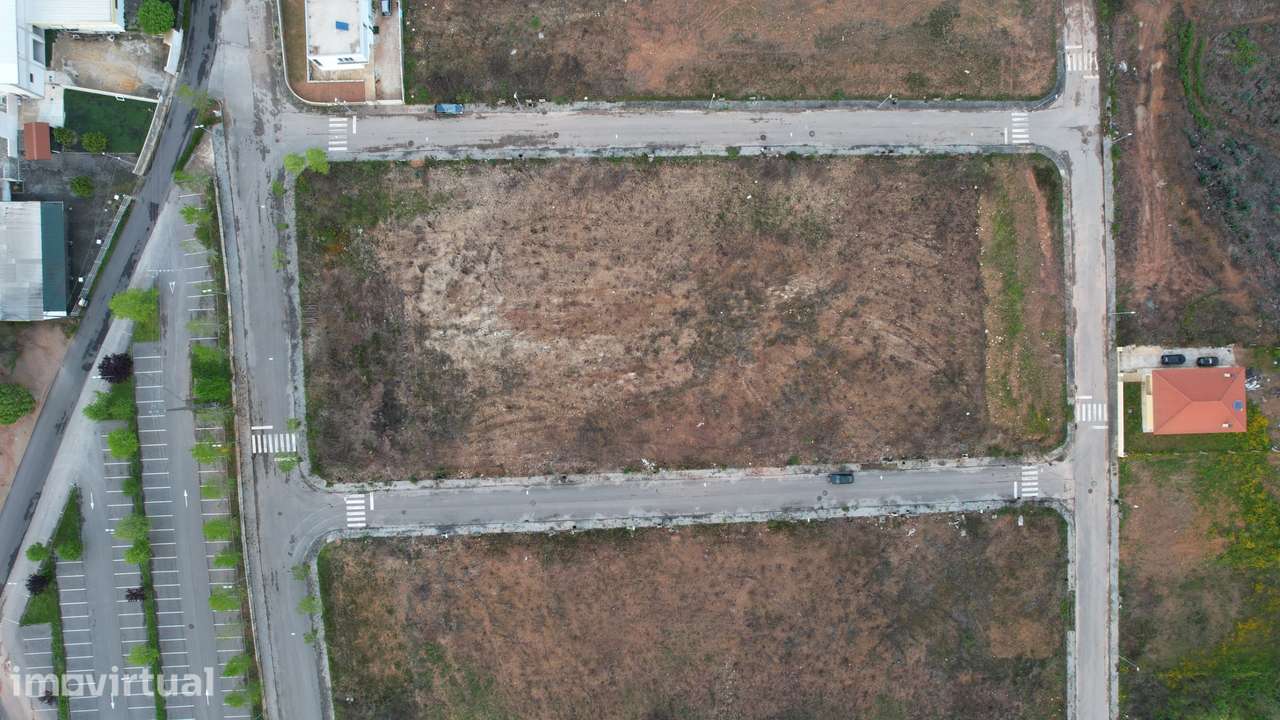 Lote de terreno - Urbanização Quinta da Loba - Valongo do Vouga - Grande imagem: 2/3