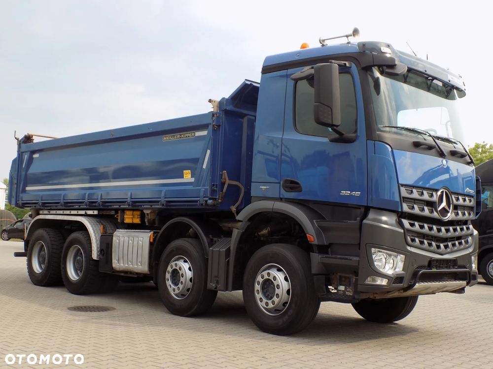 Mercedes-Benz 3246 AROCS 8X4 BORTMATIC - 9