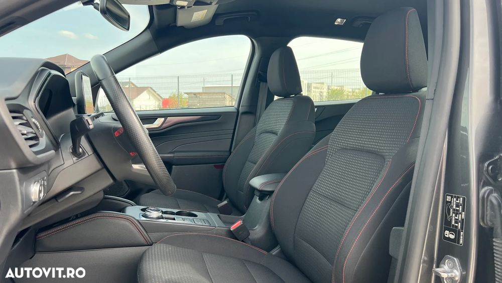 Ford Kuga 2.5 Duratec FHEV AWD ST Line - 8