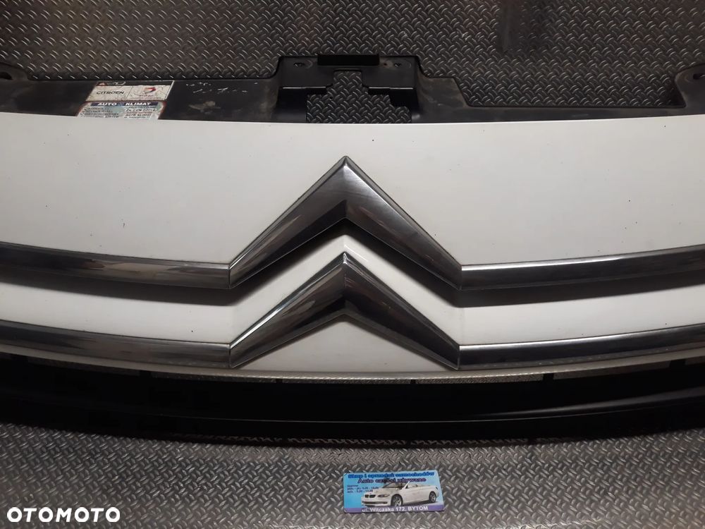 GRILL ATRAPA CITROEN JUMPY II (2007-2016) - 4