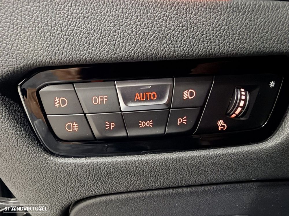 BMW 320 e Touring Pack M Auto - 25