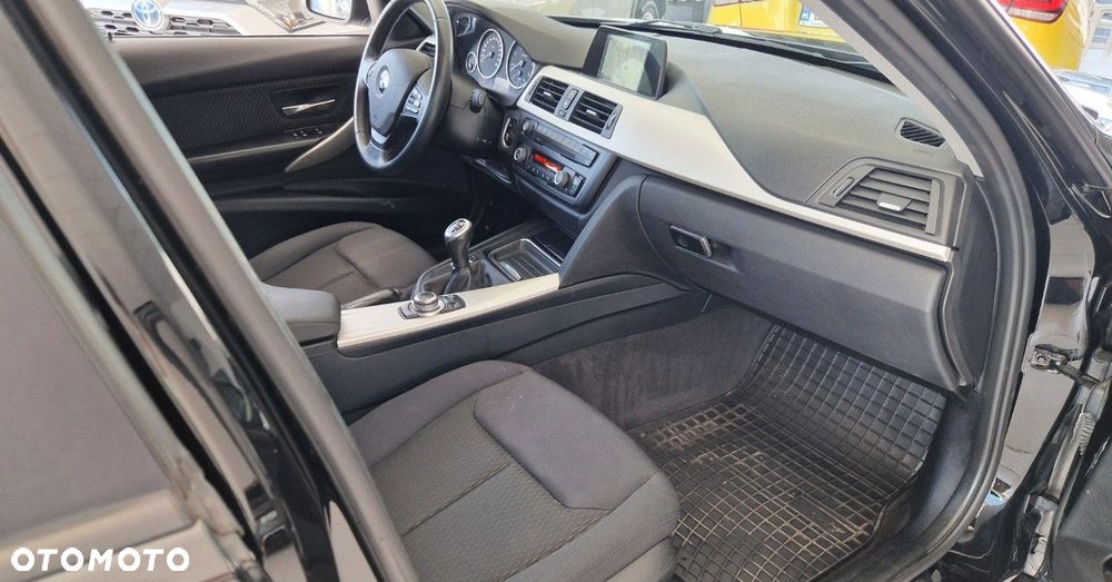 BMW Seria 3 316d Advantage - 19