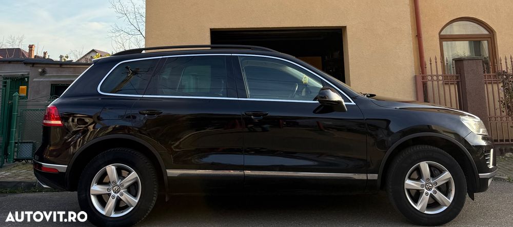 Volkswagen Touareg 3.0 V6 TDI BMT - 3