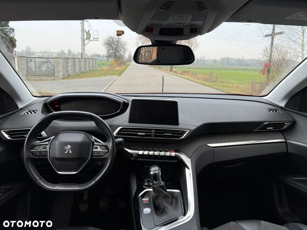 Peugeot 3008 PureTech 130 Stop & Start GPF Allure - 9