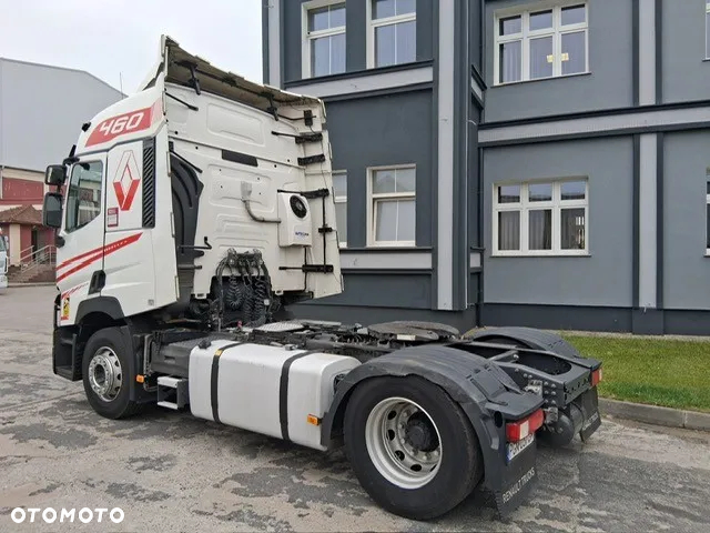 Renault Gama T - 24