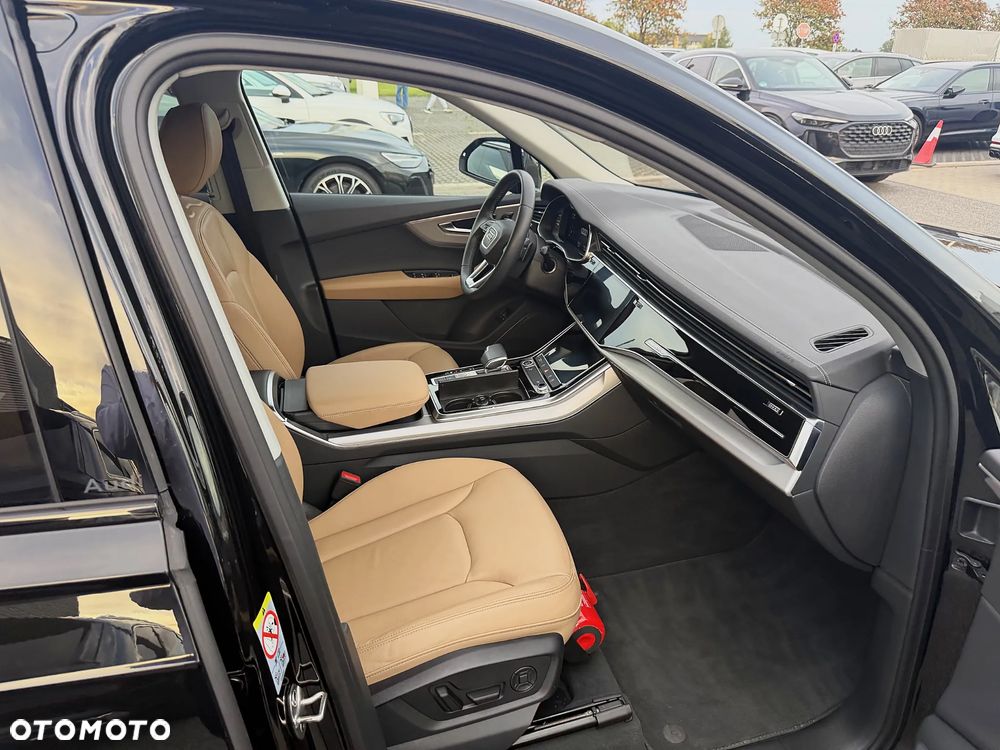 Audi Q7 - 10