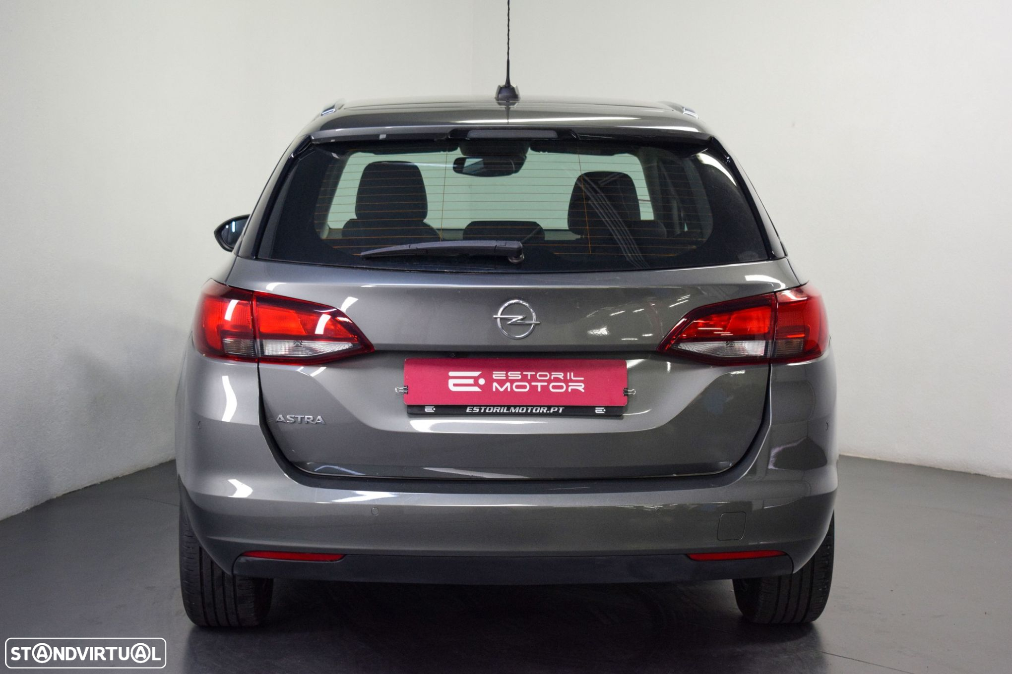 Opel Astra Sports Tourer 1.5 D Design & Tech S/S - 4