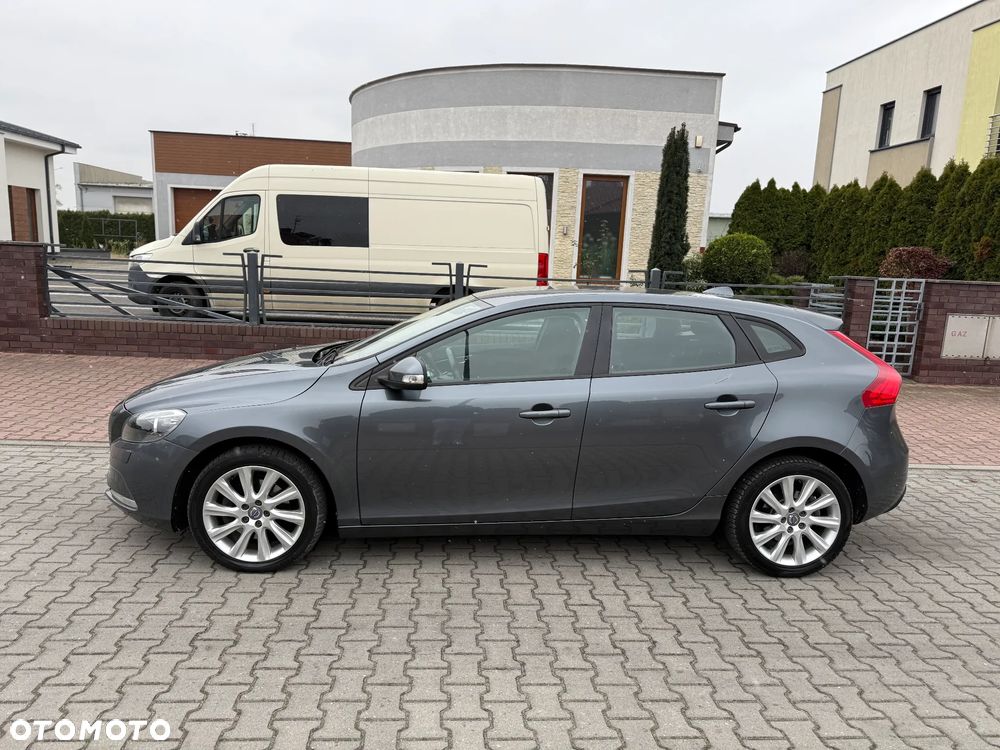 Volvo V40 - 13
