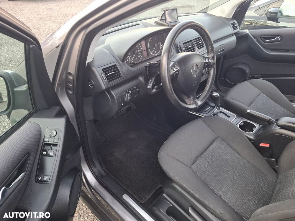 Mercedes-Benz A 160 CDI Autotronic - 4