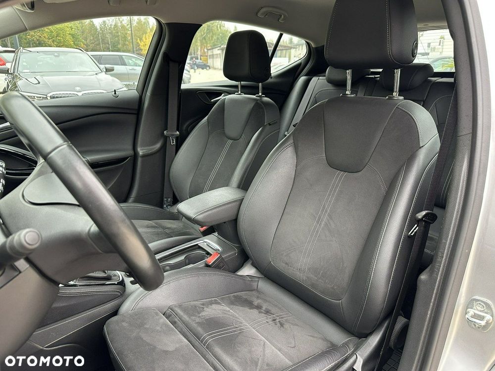 Opel Astra - 14