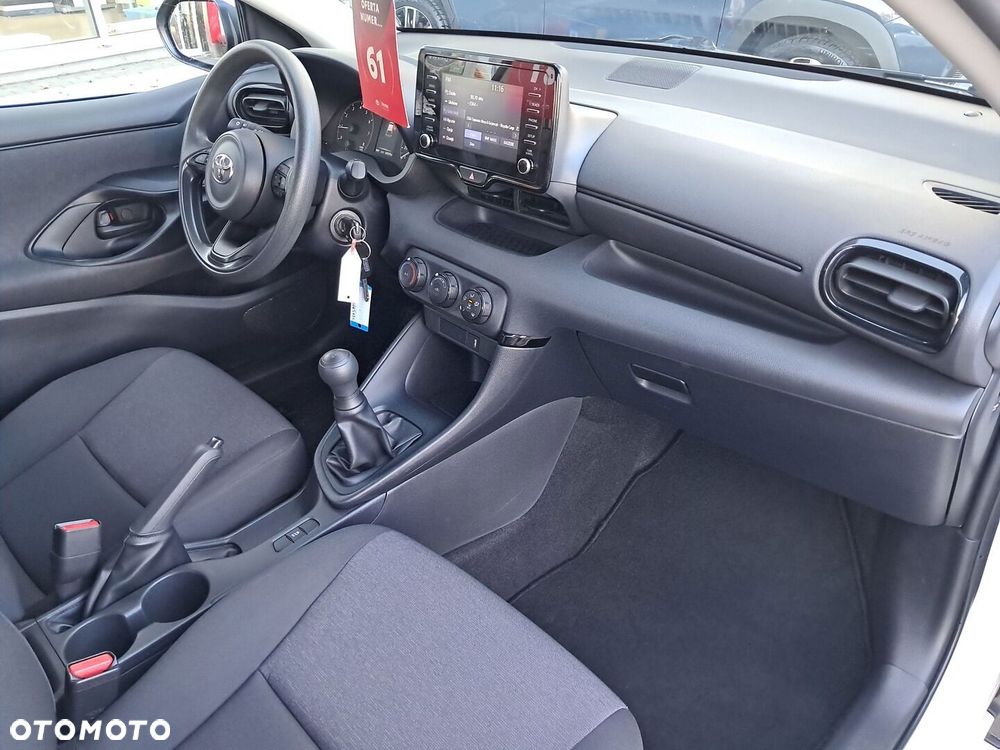 Toyota Yaris - 15