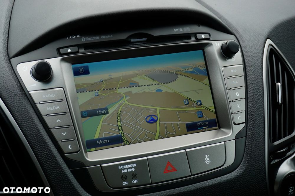 Hyundai ix35 2.0 CRDi 4WD Automatik Premium - 32