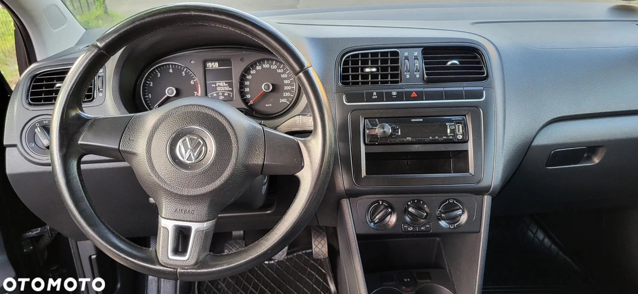 Volkswagen Polo 1.2 TSI Black/Silver Edition - 9